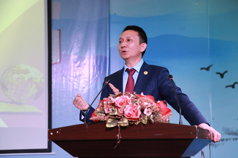 凝心聚力,進(jìn)行教育的長(zhǎng)征 凝心聚力,進(jìn)行教育的長(zhǎng)征